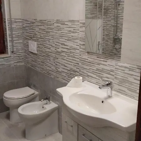 Baia Verde 8 Posti Vicino Spiaggia 아파트 *